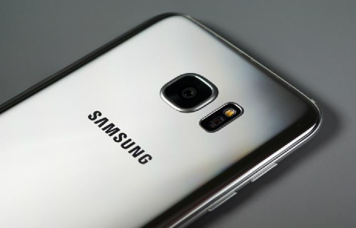 Galaxy S8-i unudun! Qarşınızda ən çox satılan Samsung smartfonu!