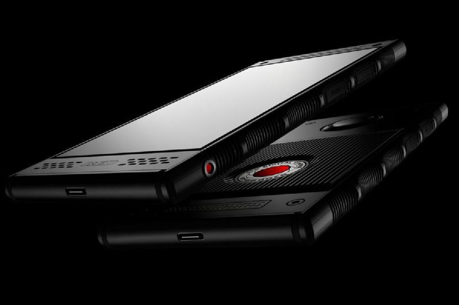 RED Hydrogen One telefonu yay aylarında təqdim edilə bilər.
